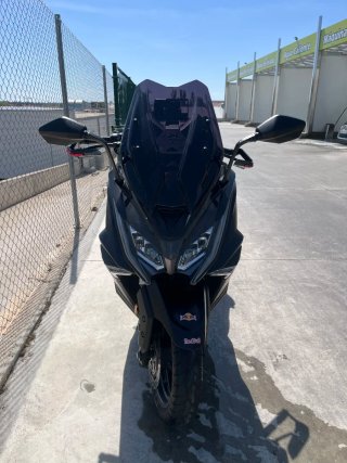 Kymco AK 550 Maxi Scooter