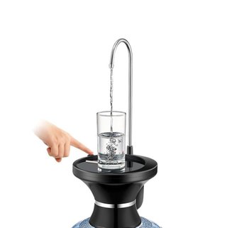 Dispensador automático de agua con base
