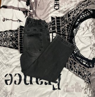 baggy jeans