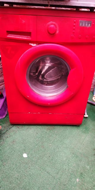 Lavadora LG 7kg Roja