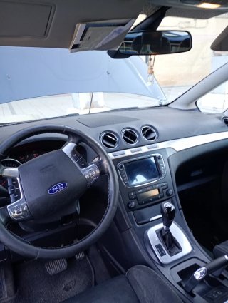 Ford S-MAX 2012