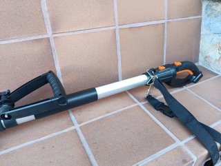 Pack WORX: Cortasetos y Soplador