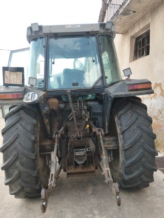 Tractor Massey Ferguson 6140