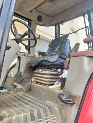Tractor Massey Ferguson 6140