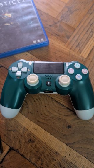 Juegos PS4 y Mando DualShock 4
