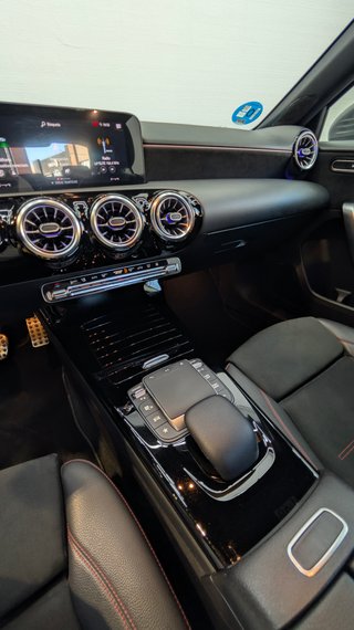 Mercedes-Benz Clase A 250 e Sedan 218CV