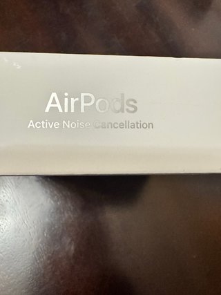Airpods 4 con cancelación de ruido