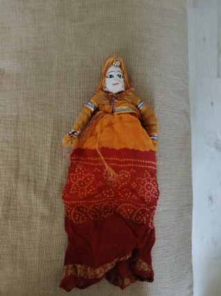Marioneta decorativa artesanal