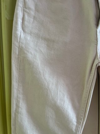 Pantalón vaquero beige Zara