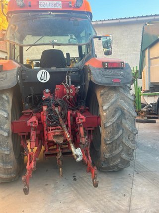 Tractor con pala