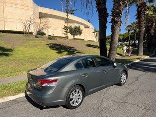 Toyota Avensis 1.8. Garantia. Transferencia .