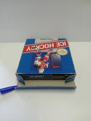 Ice Hockey (Nintendo NES) - caja pequen̈a