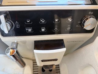 Cafetera DeLonghi Autentica Superautomática