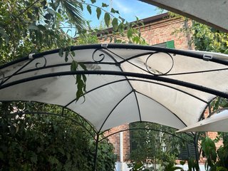 Pérgola Metal y Lona color crudo 2x3m