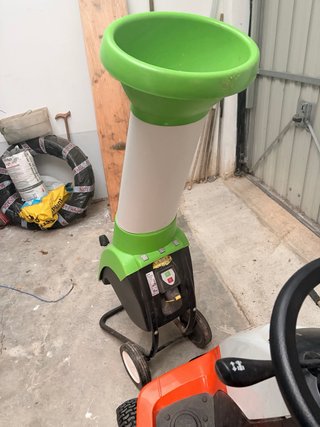 Trituradora Eléctrica Viking GE 250