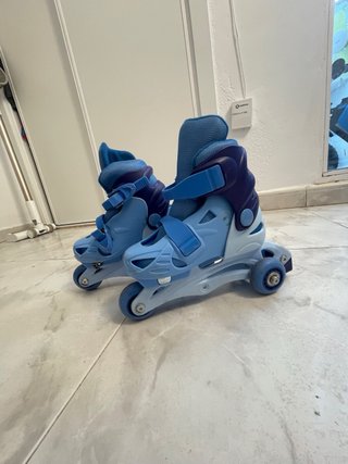 Patines infantiles azules