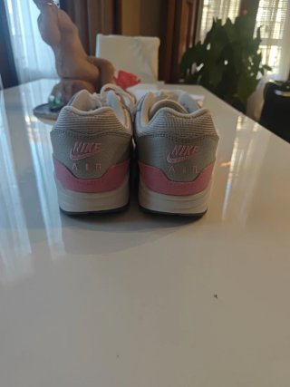 Zapatillas Nike Air Max 1 Rosa y Plata