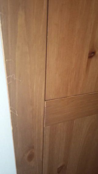 Armario IKEA de madera