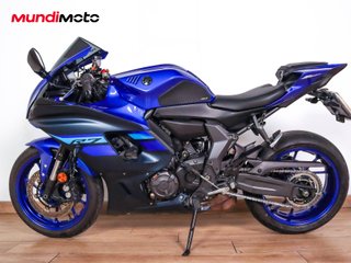 YAMAHA R7 A2