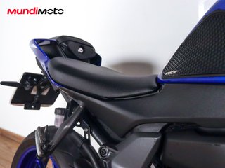 YAMAHA R7 A2