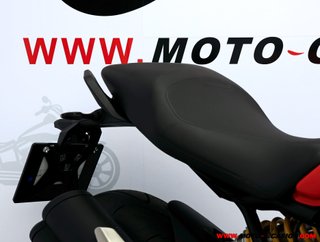 DUCATI MONSTER 821