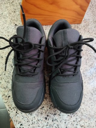 Botas de Trekking negras Quechua impermeables