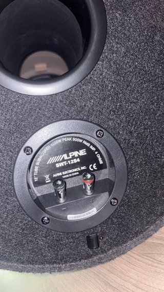 Subwoofer Alpine SWT-12S4 300W