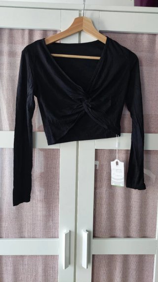 Top Negro Cruzado Talla M