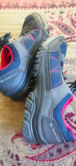 Zapatillas trekking Quechua mujer azul/gris