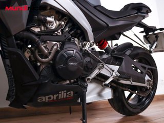 APRILIA TUONO 660