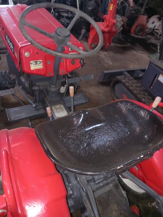 Tractor Kubota B5000 dt