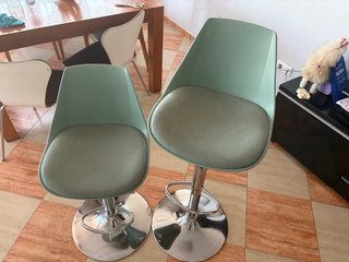 Sillas altas regulables