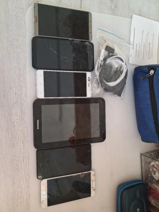 Móviles y tablet. Reciclable.