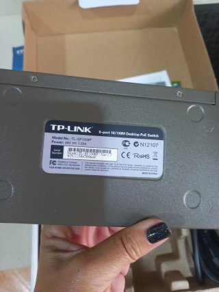 Switch TP-Link TL-SF1008P 8 Puertos 4 PoE