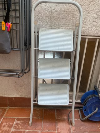 Escalera plegable 3 peldaños
