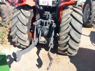 Tractor Kubota M8540
