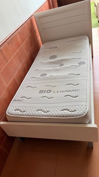 Cama Juvenil con Somier de Láminas