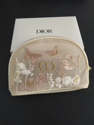 Neceser Dior bordado flores y mariposas