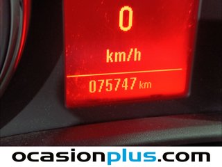 Opel Astra 1.6 Selective 85 kW (115 CV)