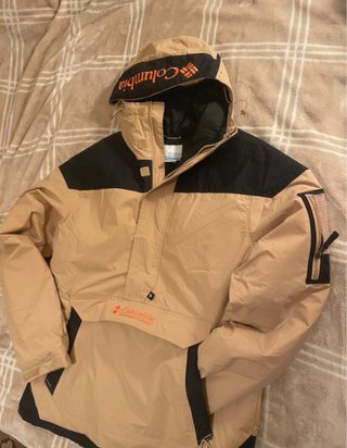 Anorak Columbia Beige y Negro