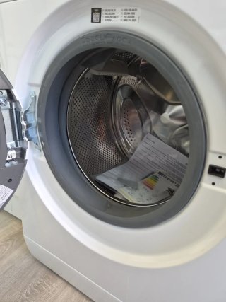 Whirlpool FFS 8258 W SP lavadora 8 kg 1200 rpm