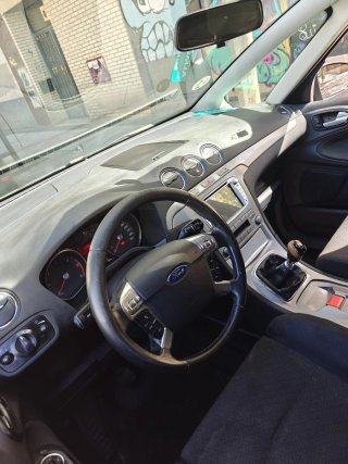 Ford S-MAX 2009