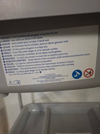 Bañera para bebé con soporte