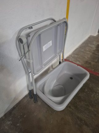 Bañera para bebé con soporte