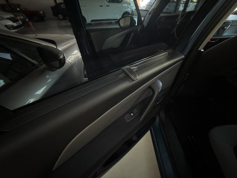 Citroën Grand C4 2016, foto 11