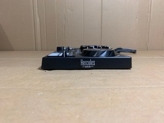 Controlador DJ Hercules DJControl Inpulse 200 MK3