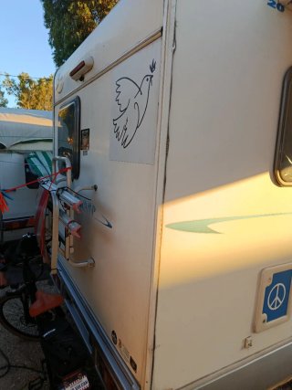 Autocaravana Ford rimor perfilada