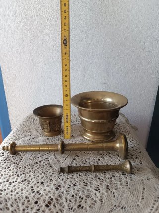 Conjunto 2 morteros bronce antiguos