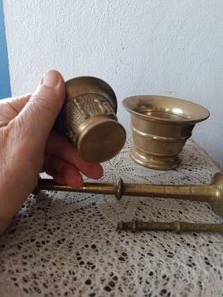 Conjunto 2 morteros bronce antiguos