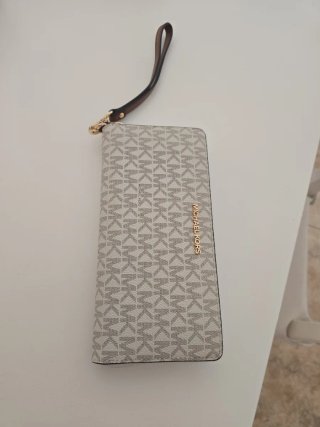 Billetera Michael Kors Jet Set Travel